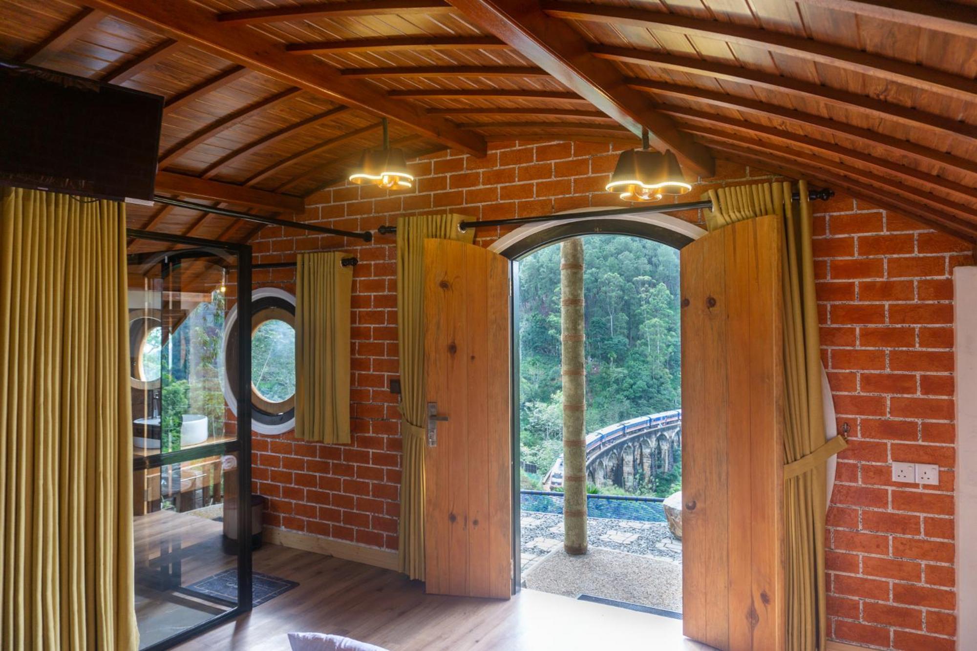 Hobbit Hole Hideaway Bed & Breakfast Ella Eksteriør bilde